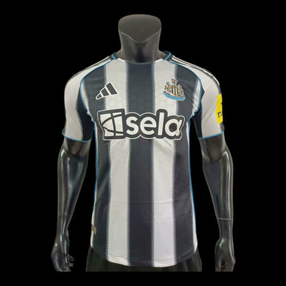 Newcaslte Maillot Domicile 25/26 – Version Player